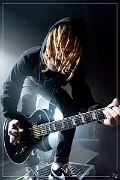 NIK_19829 Mass Hysteria 31-03-2016 (Zz) (p)